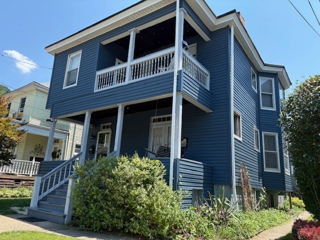 Building Photo - 151 Elm St
