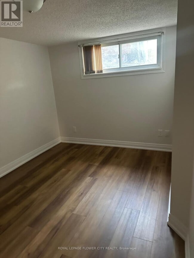 Building Photo - 2081 Kipling Ave