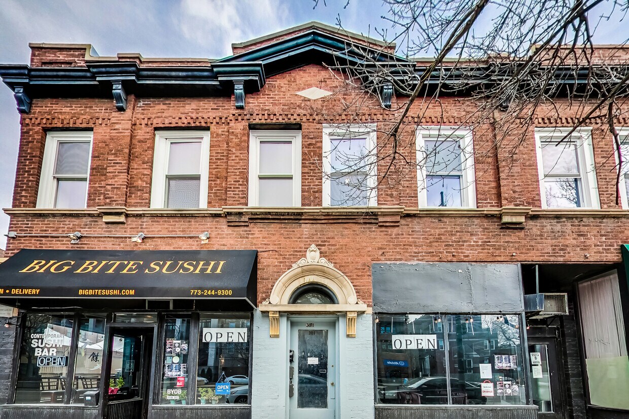 3811 N Ashland Ave Unit 1, Chicago, IL 60613 Condo for Rent in Chicago, IL