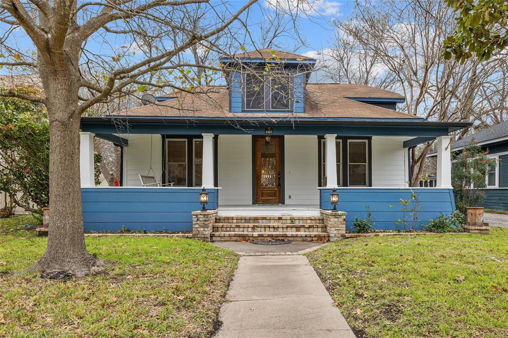 Foto principal - 1211 Lexington St