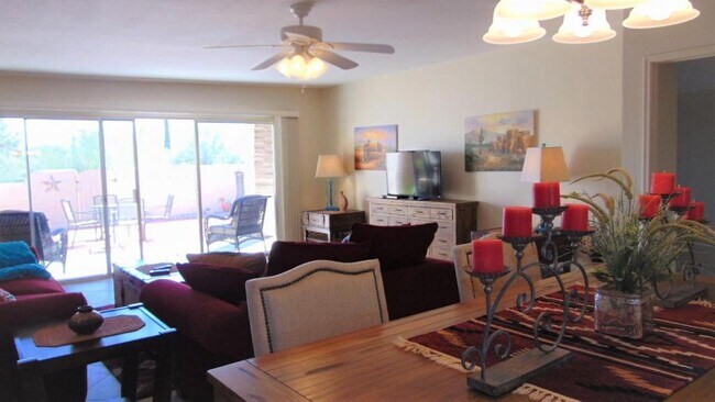 Building Photo - 271 S Circulo Napa