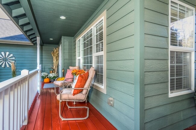 Building Photo - Beautiful home in Tanglewood