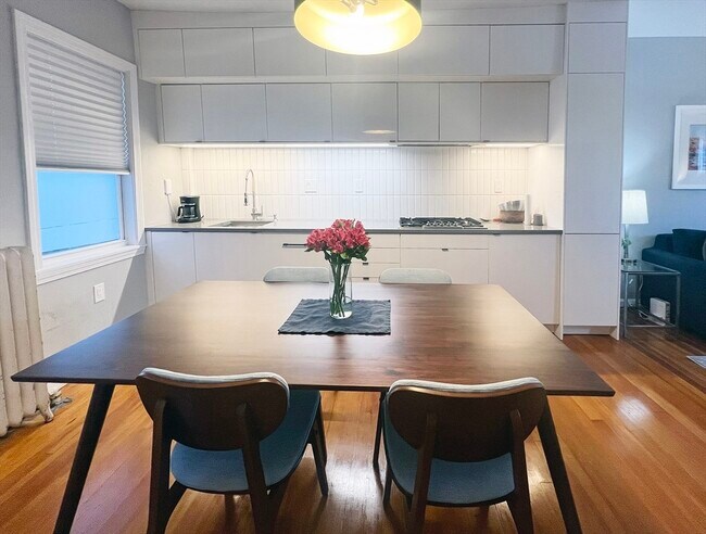 Foto del edificio - 118 Brooks St