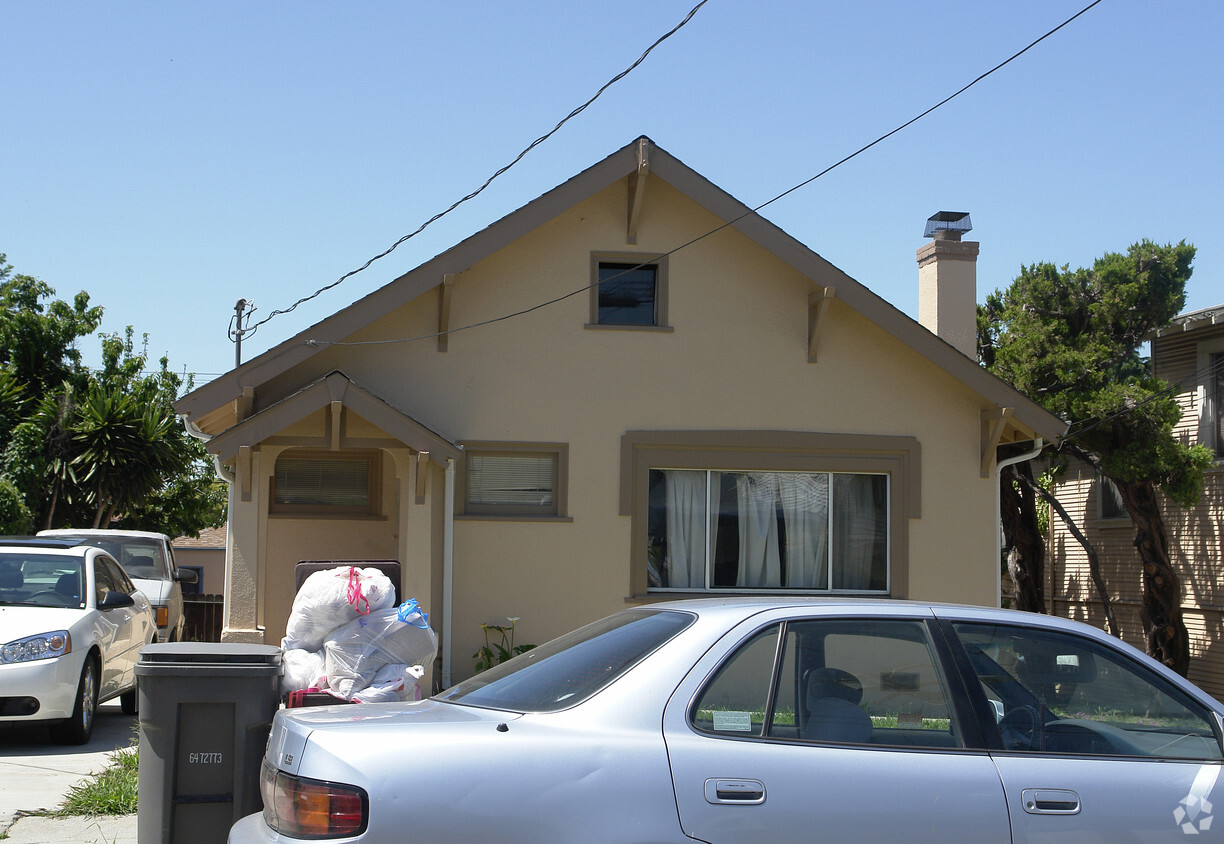 Foto del edificio - 6139-6141 Monadnock Way