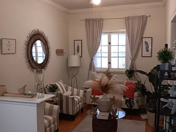 Foto del edificio - 916 Green Bay Rd