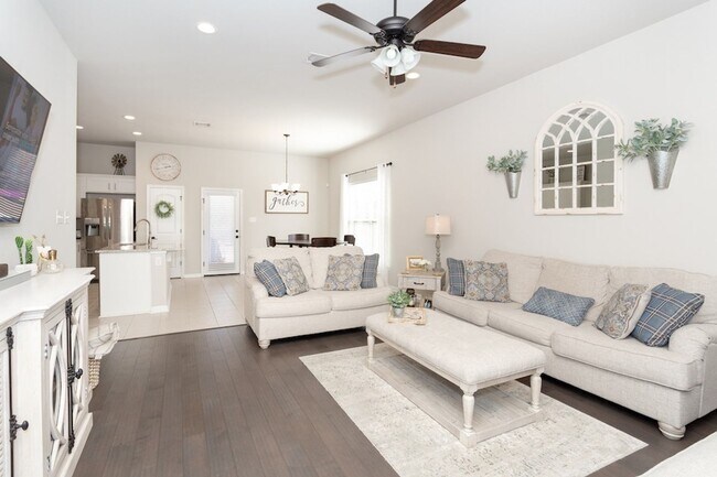 Foto del edificio - 38337 Brown Rd