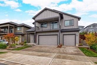 Building Photo - 16637 SW Colorado Ln
