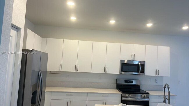 Foto del edificio - 16144 SW 148th Pl