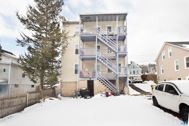 Building Photo - 110 Beaver St