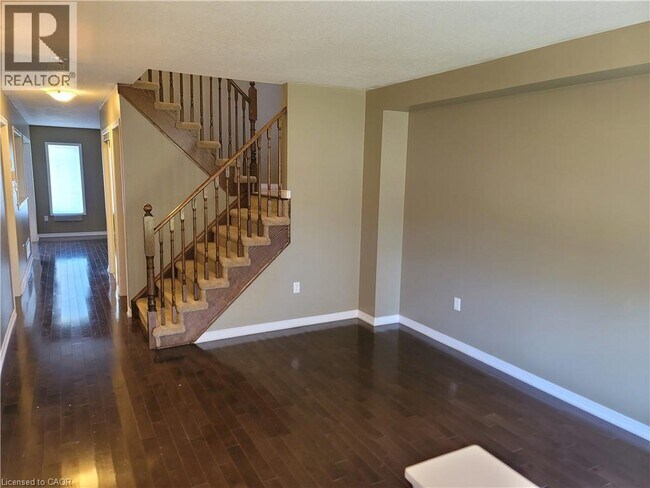 Building Photo - 48 Warner Ln