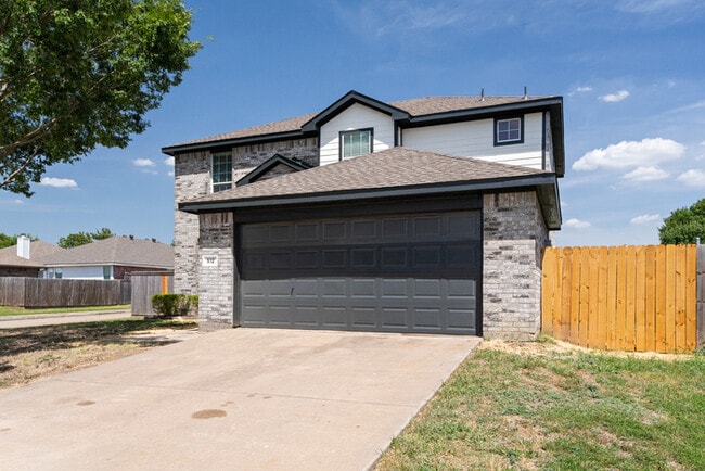 Foto del edificio - 512 Waterford St