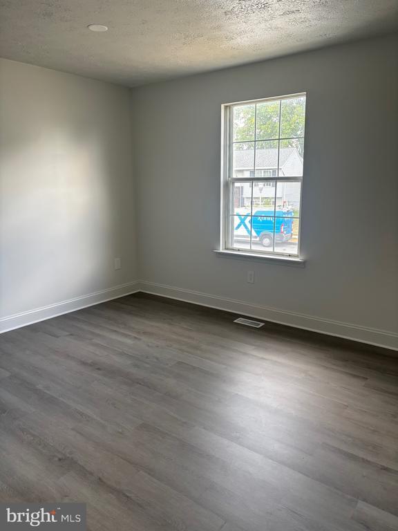Foto del edificio - 838 Insley Cir