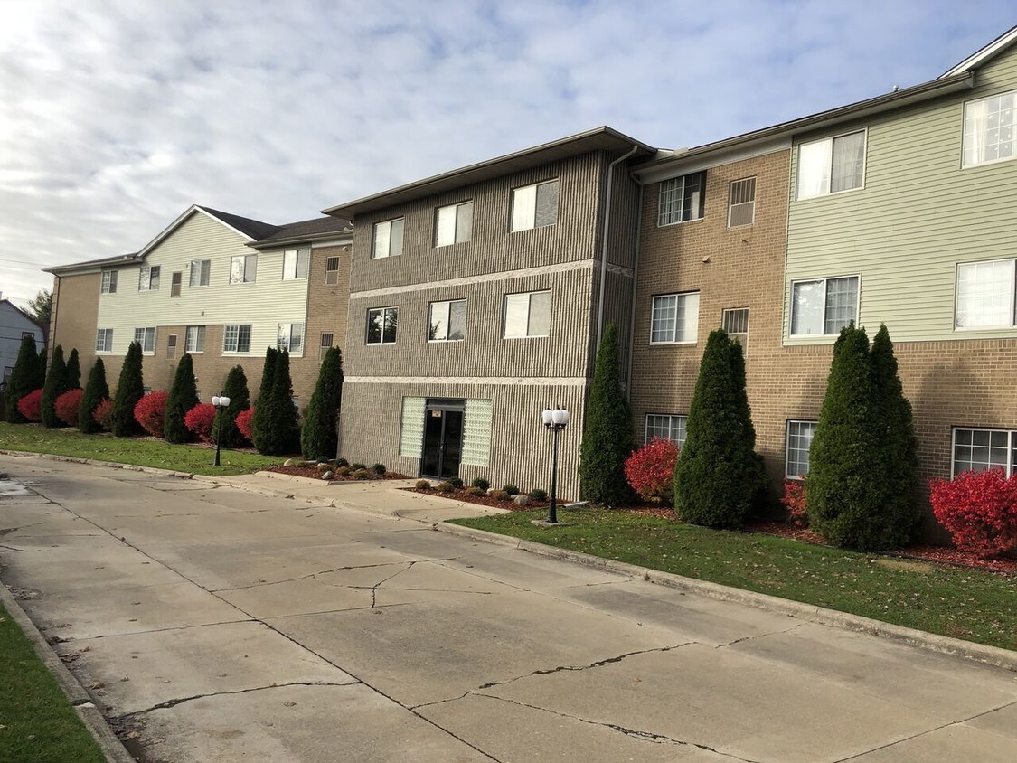 2700 6th St Unit 205B, Wyandotte, MI 48192 Apartment for Rent in