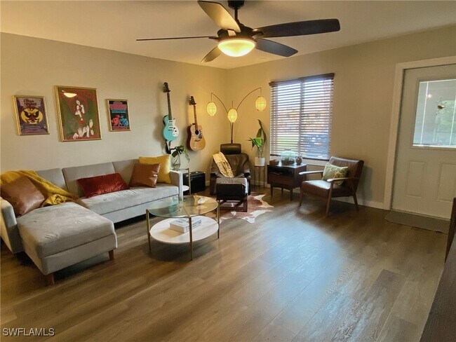 Foto del edificio - 17373 W Carnegie Cir