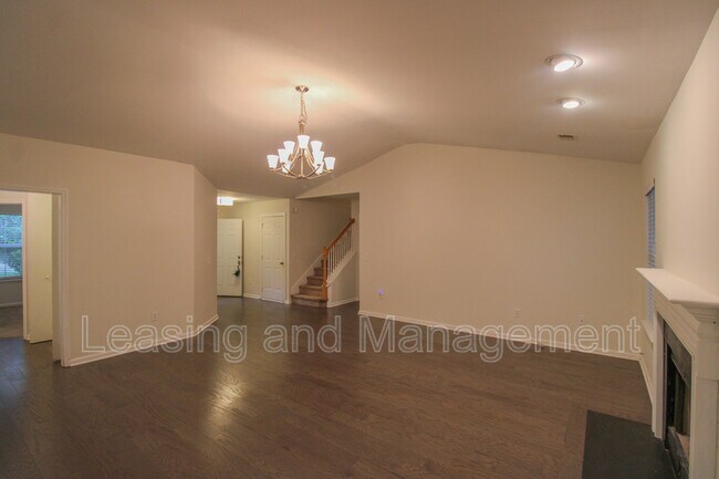 Foto del edificio - 3620 Walkers Ferry Ln