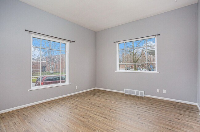 Foto del edificio - 1449 Quarry Ave NW