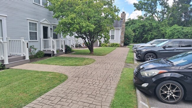 Front Entrance - 217 Walton Ferry Rd