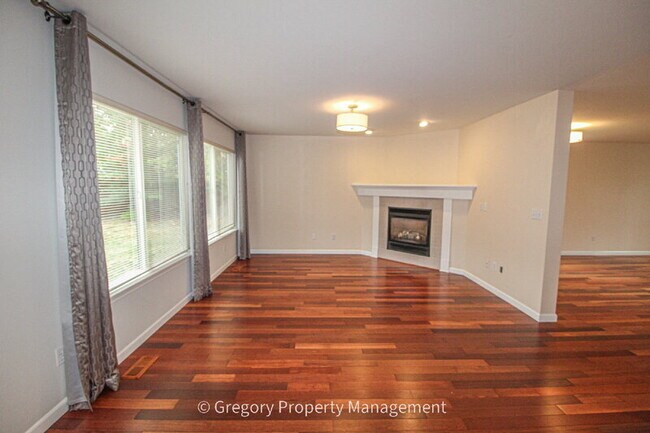 Foto del edificio - 4825 138th St SE
