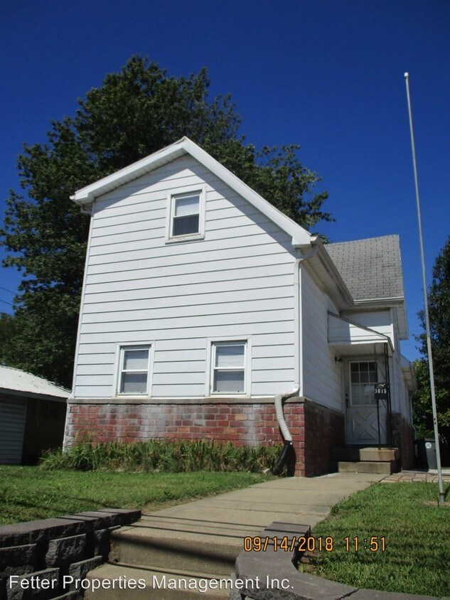Primary Photo - 3 br, 1 bath House - 3015 Claremont Ave
