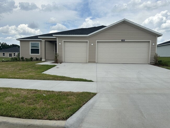 Building Photo - 14503 NW 166th Ave