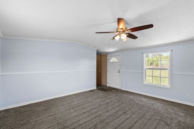 Foto del edificio - 3-Bedroom Home Close To Hampden-Sydney!