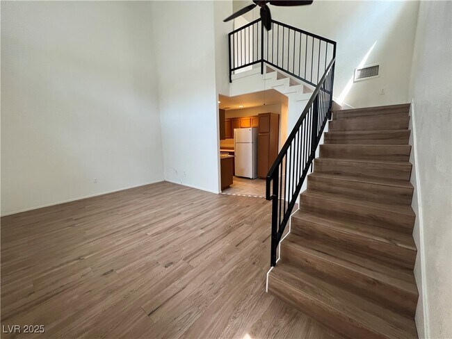 Foto del edificio - 5253 S Westwind Rd