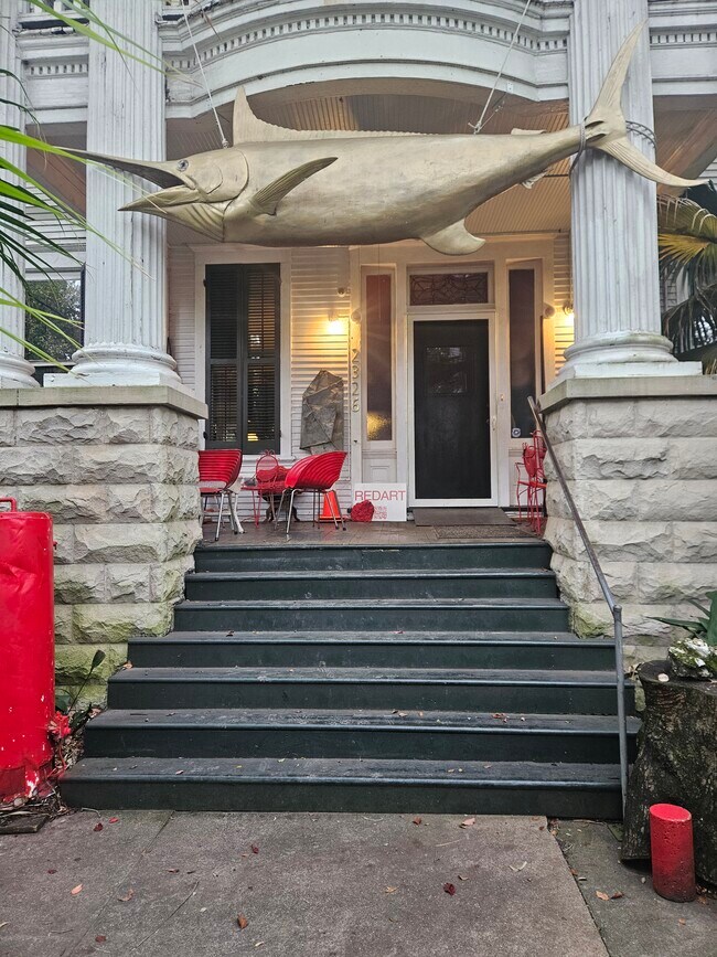 2326 Esplanade Ave - Casa Madre - 2326 Esplanade Ave