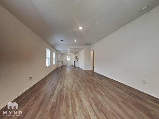 Foto del edificio - 17584 Rosewood Manor Ln