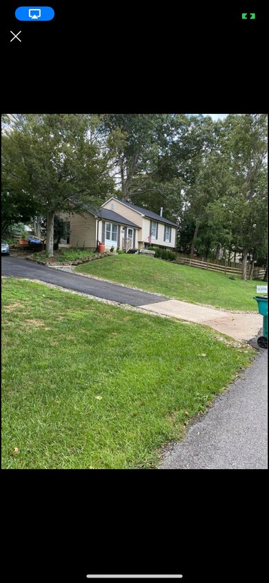 Front - 1617 Wise Rd