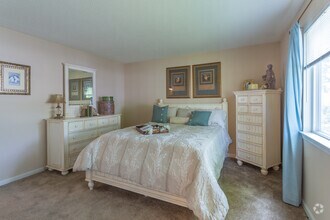 2BR,2BA,-950SF Model - Westwinds