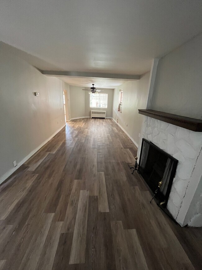 Foto del edificio - 404 Suncrest St