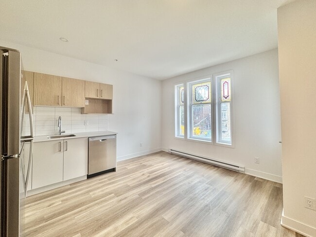 Building Photo - 2693 Pie-IX Blvd