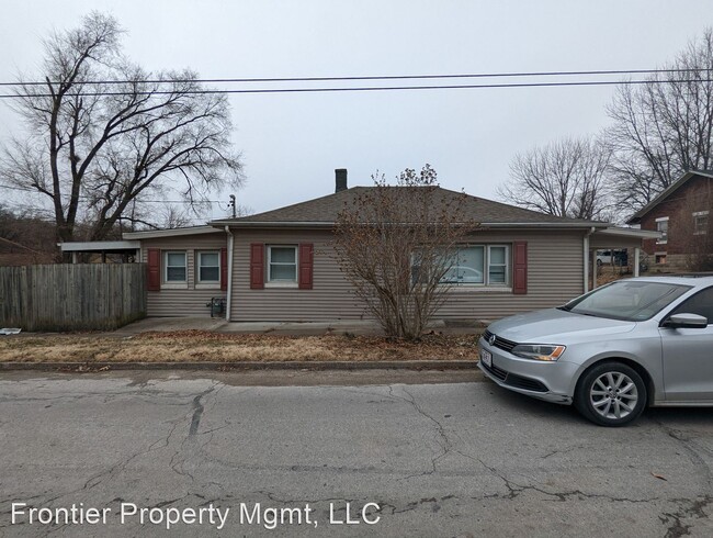 Foto del edificio - 2 br, 1 bath House - 918 Whitlow St