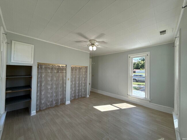 Foto del edificio - 7 Oak St