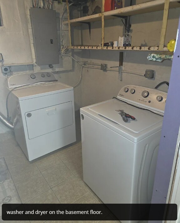 Laundry on the basement floor - 42 Davenport Rd