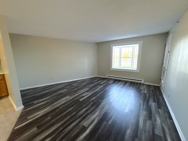 Photo du bâtiment - 151 Queen St