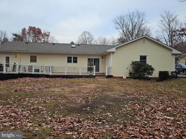 Foto del edificio - 310 Blue Mountain Rd