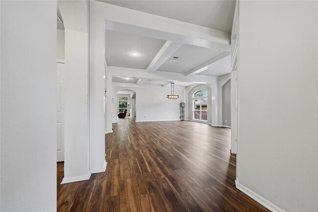 Foto del edificio - 3013 Covington Pl