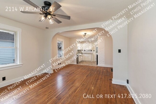 Building Photo - 2114 W Atlantic St