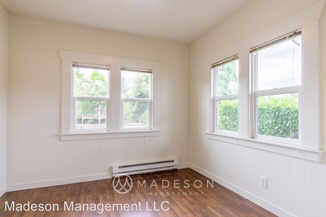 Foto del edificio - 804 NW Market St