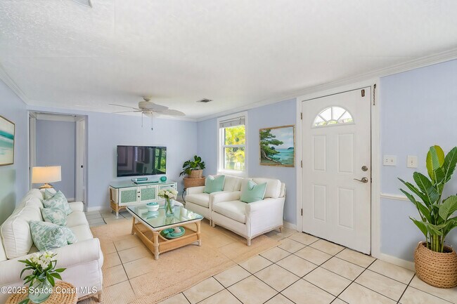 Building Photo - 475 S Banana River Dr