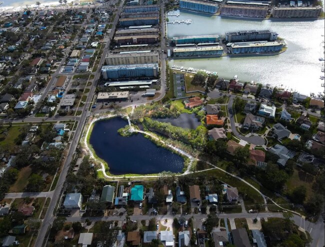 Foto del edificio - 5845 27th Ave S