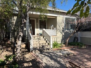 Building Photo - 1226 Olive St