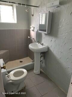 Building Photo - 343 Jepson St