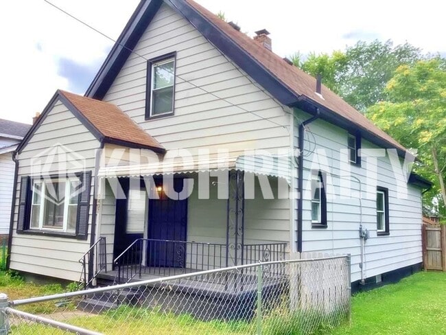 Building Photo - 2437 Caledonia St