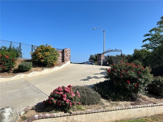 Foto del edificio - 16390 Whiteblossom Cir