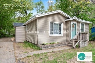 Building Photo - 3233 Sanford St