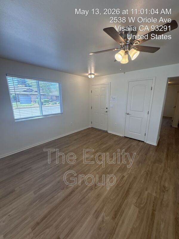 Building Photo - 2534 W Oriole Ave