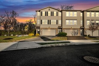 Building Photo - 38 Parker Spring Ave