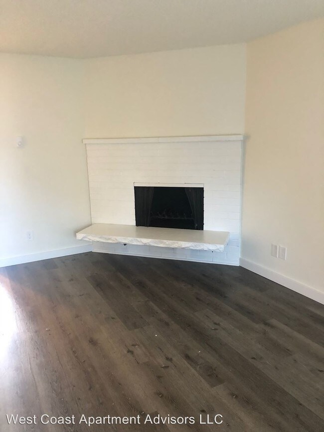 Building Photo - 2 br, 1 bath Apartment - 30831 19th Pl S